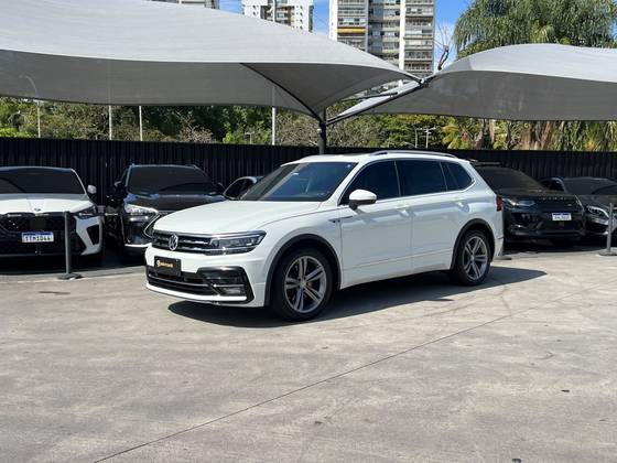 VOLKSWAGEN TIGUAN 2.0 350 TSI GASOLINA ALLSPACE R-LINE 4MOTION DSG VOLKSWAGEN TIGUAN 2.0 350 TSI GASOLINA ALLSPACE R-LINE 4MOTION DSG